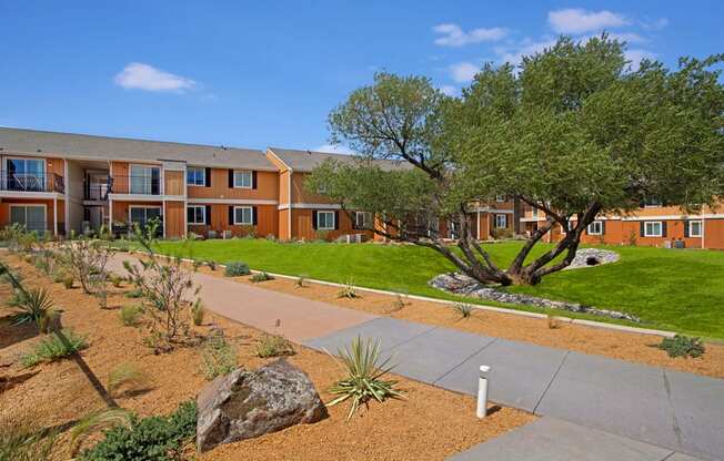 Indigo Apartments Green Space
