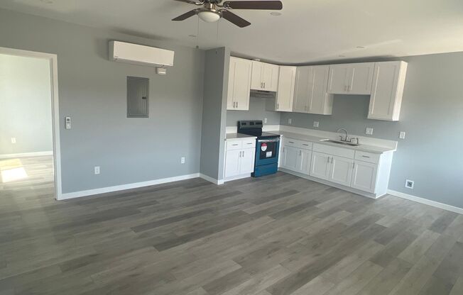 1 bed, 1 bath, $1,895, Unit 12B