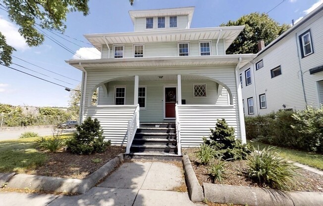 104 EMERALD ST