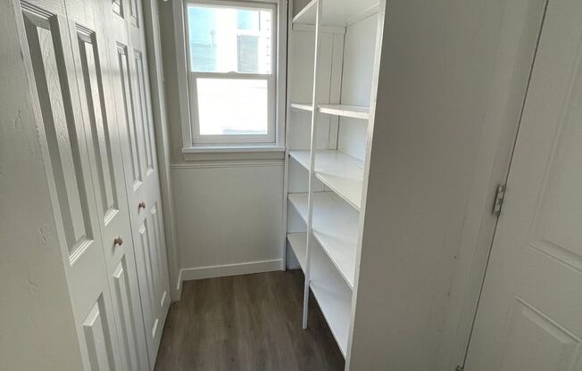 1 bed, 1 bath, $1,100, Unit Front