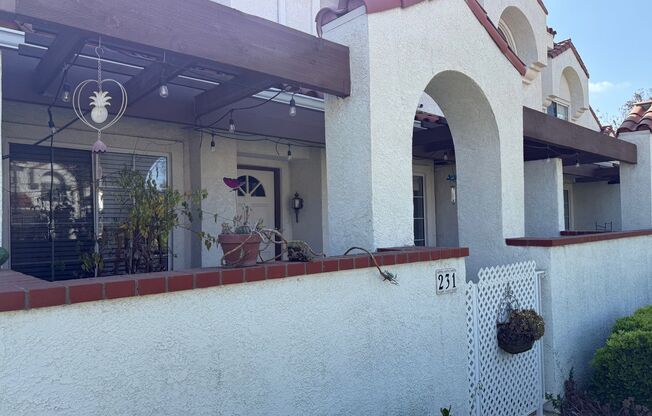 Beautiful Camarillo Townhome