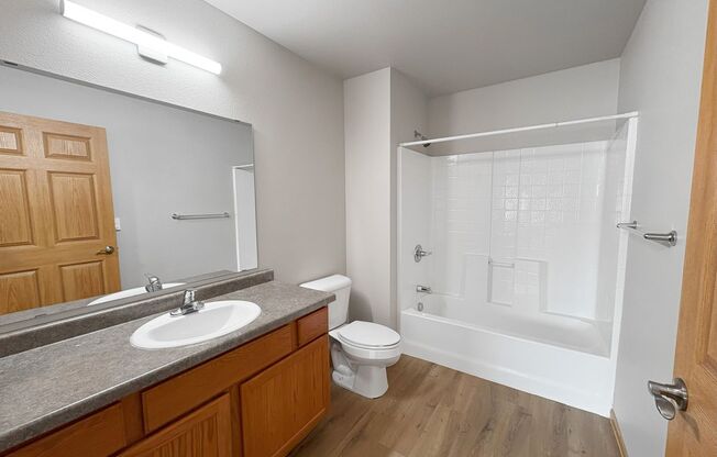 2 beds, 2 baths, 1,057 sqft, $1,165, Unit 2213-102