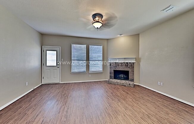 5812 MISTY BREEZE DR