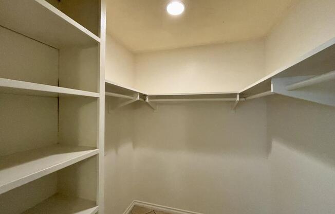 1 bed, 1 bath, 568 sqft, $1,500