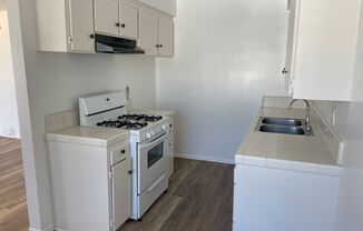 1 bed, 1 bath, 600 sqft, $1,695, Unit 15