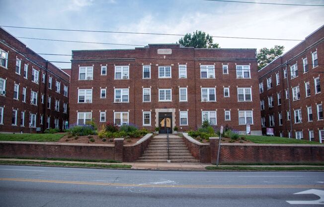 Gray Court Apartments