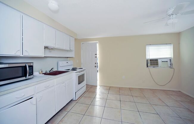 1 bed, 1 bath, $1,150, Unit # 5