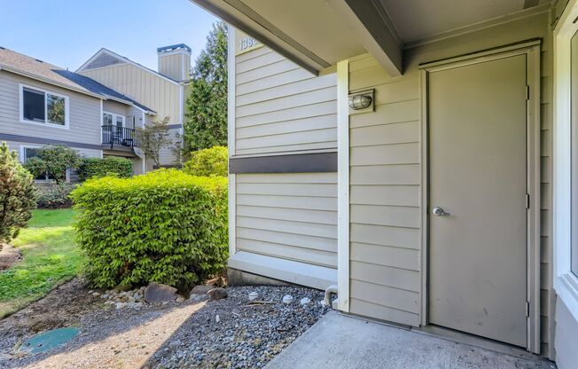 1 bed, 1 bath, 800 sqft, $2,095, Unit Unit C101