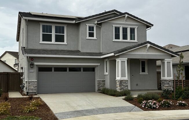 Gorgeous New Build with Solar Located in Elk Grove!