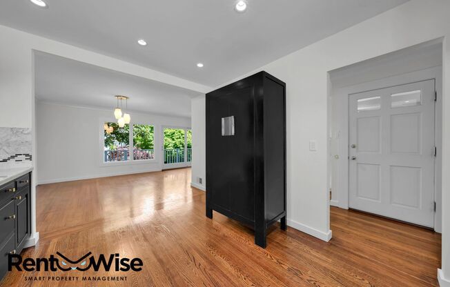 142 LOWER TERRACE