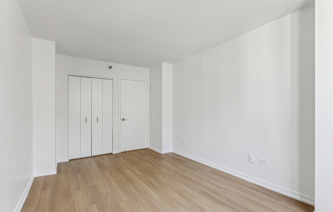 1 bed, 1 bath, $4,800, Unit P12D