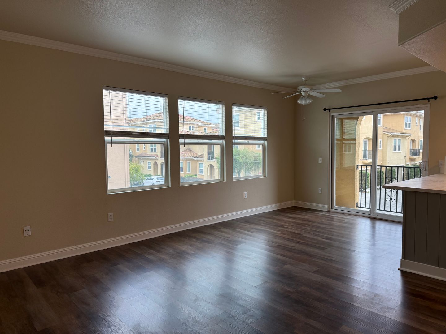 2 beds, 2.5 baths, $2,350, Unit UNIT 603