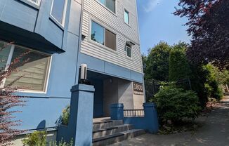 Cap Hill Condo for Rent - 2 Bed, Secure Parking & Some Utilties Incl.