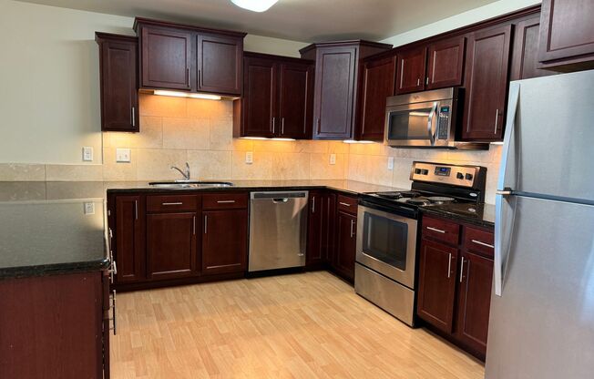 2 beds, 2 baths, 1,004 sqft, $1,245, Unit 3839-210