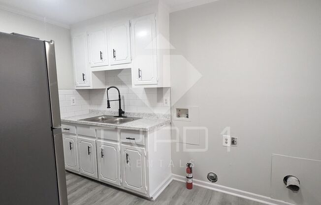 1 bed, 1 bath, 550 sqft, $750, Unit D