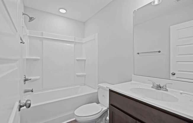 2 beds, 2.5 baths, 1,300 sqft, $1,439.99, Unit 15