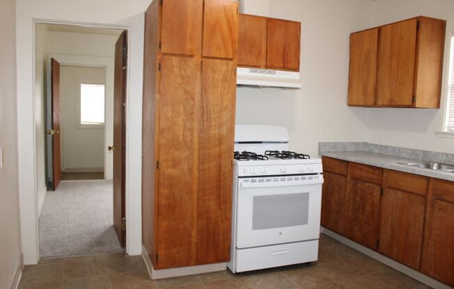 5912-5920 Alameda Ave., Richmond, CA 94804