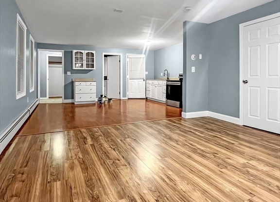 75 MENDON RD
