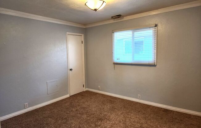 3 beds, 1 bath, $2,450