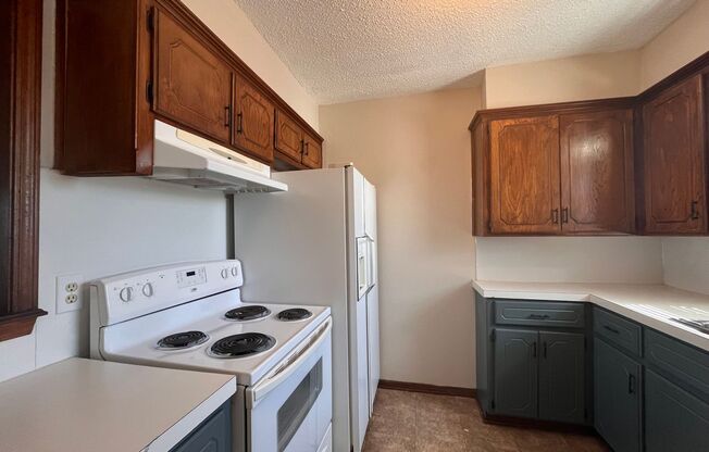 2 Bed 1.5 Bath In Norman!