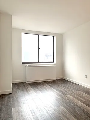 Studio, 1 bath, $4,900, Unit 33H