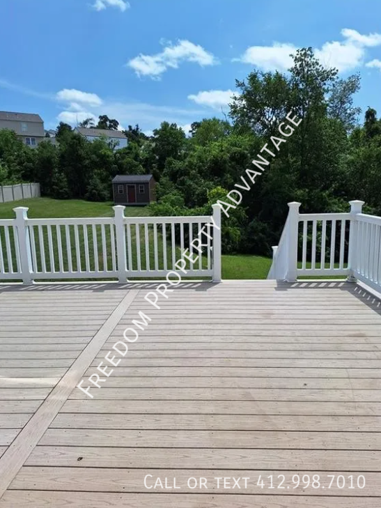 503 PANORAMA DR
