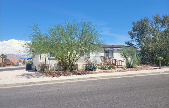 201 NAVAJO DR