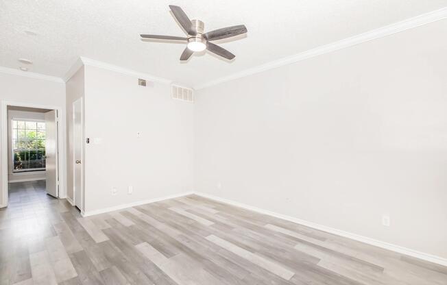 1 bed, 1 bath, 610 sqft, $850