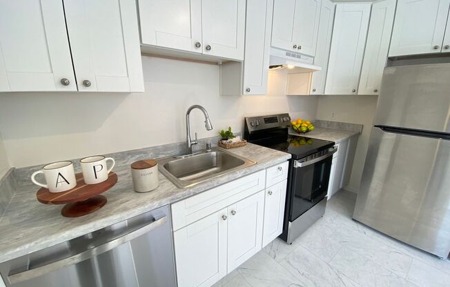1245 Kearny St (North Beach)