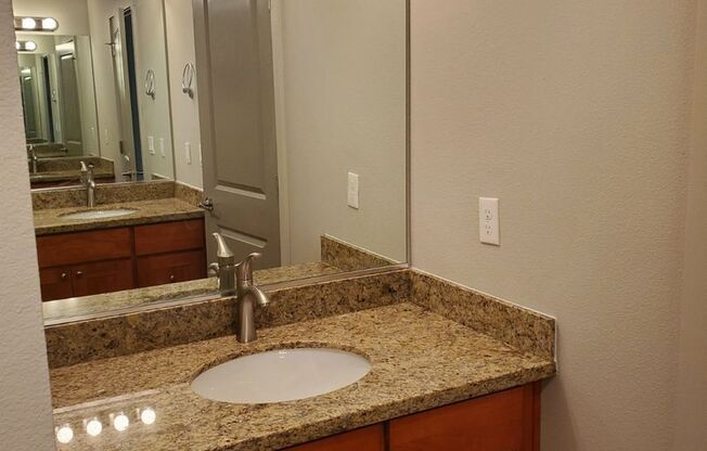 3 beds, 2 baths, 1,210 sqft, $2,550, Unit D-131