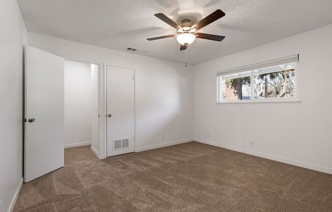 1 bed, 1 bath, 550 sqft, $1,200, Unit 1342-3