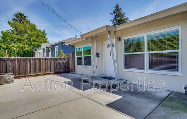 489 ROLLINS RD