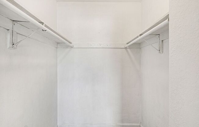 2 beds, 1 bath, 759 sqft, $1,750, Unit 2531-104