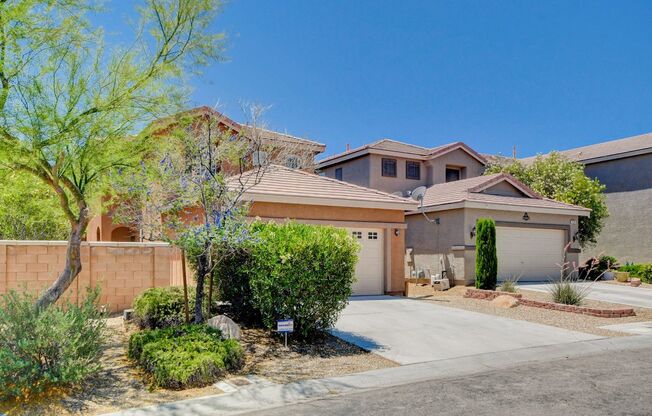 MARVELOUS 2 Story, 3 Bedroom Home with LOFT in Mountains Edge!
