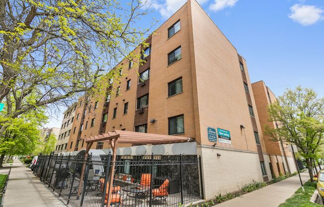 Studio, 1 bath, 369 sqft, $1,495, Unit 407
