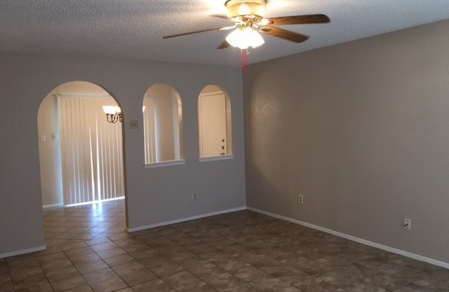 Beautiful Home In Garland Move In Ready!