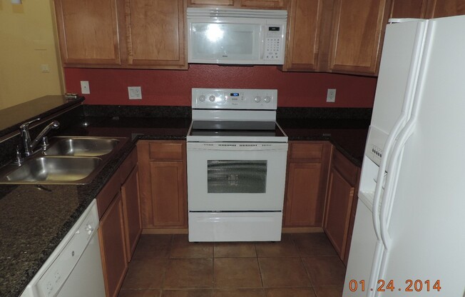 2 beds, 2 baths, $1,395, Unit #2043