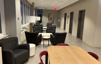 1 bed, 1 bath, $5,500, Unit 6L