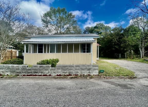 300 BOYKIN AVE