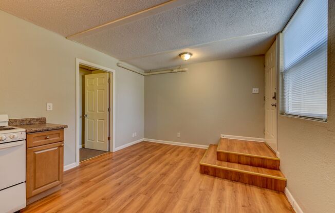 1 bed, 1 bath, 278 sqft, $1,695, Unit 108