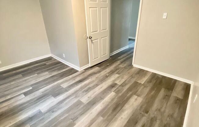 8405 Short St. | 2 BD 1 BATH