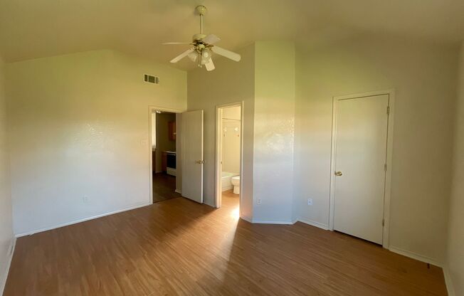 3 beds, 2 baths, 1,199 sqft, $950, Unit Apt A