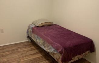 1122 15th St West Bradenton FL 34205