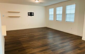 2 beds, 2 baths, $2,395, Unit # 28101