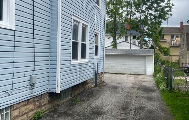 2406 Searsdale Ave