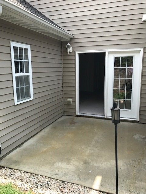 Spacious 3BR, 2.5BA Townhome in Chapel Hill