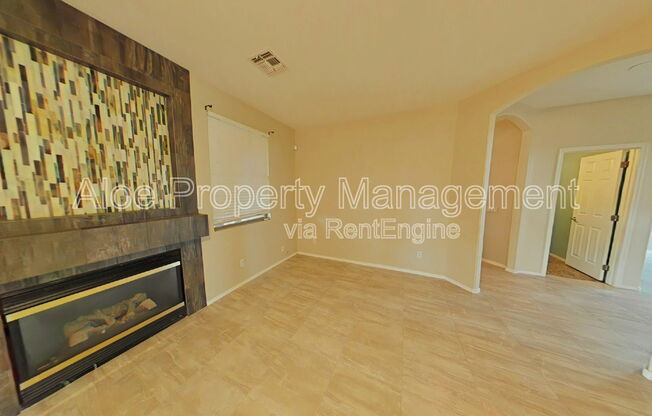 491 W EBONY WAY