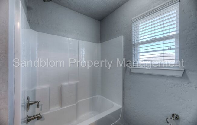 3 beds, 2 baths, $1,745