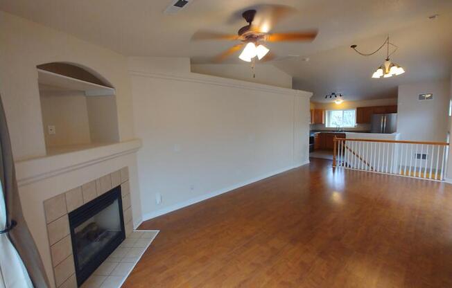 1415 MADISON RDG HTS