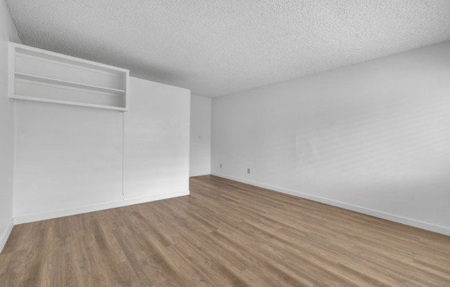 Studio, 1 bath, 400 sqft, $1,895, Unit 337
